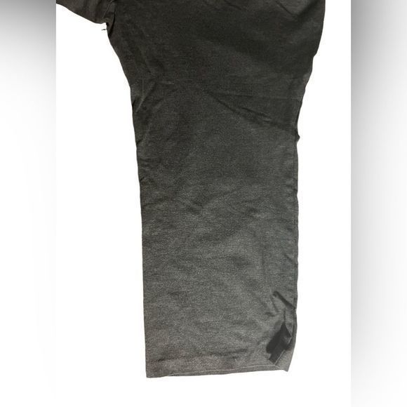 Lane Bryant size 26/28 gray capri‎ pants - Picture 6 of 6